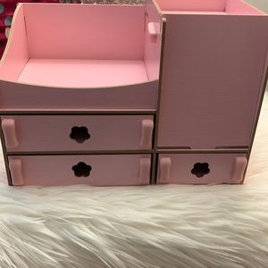 Jewerley or lotions organization with mirror